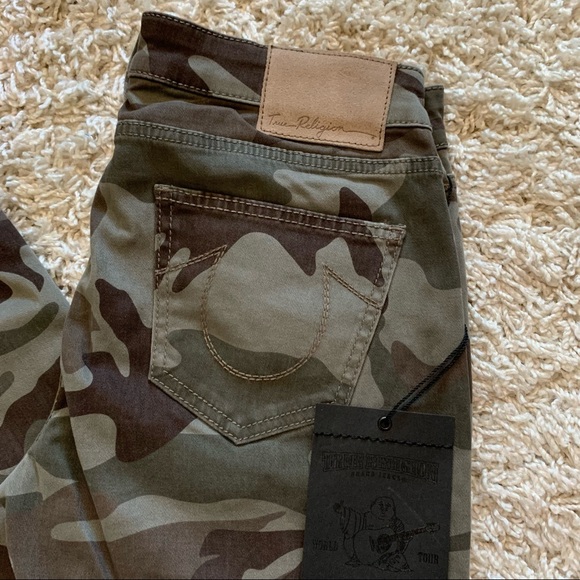NWT- Sold out! True Religion Casey Camouflage Jean - Picture 2 of 8